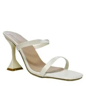 Minque Olga Strappy Mule